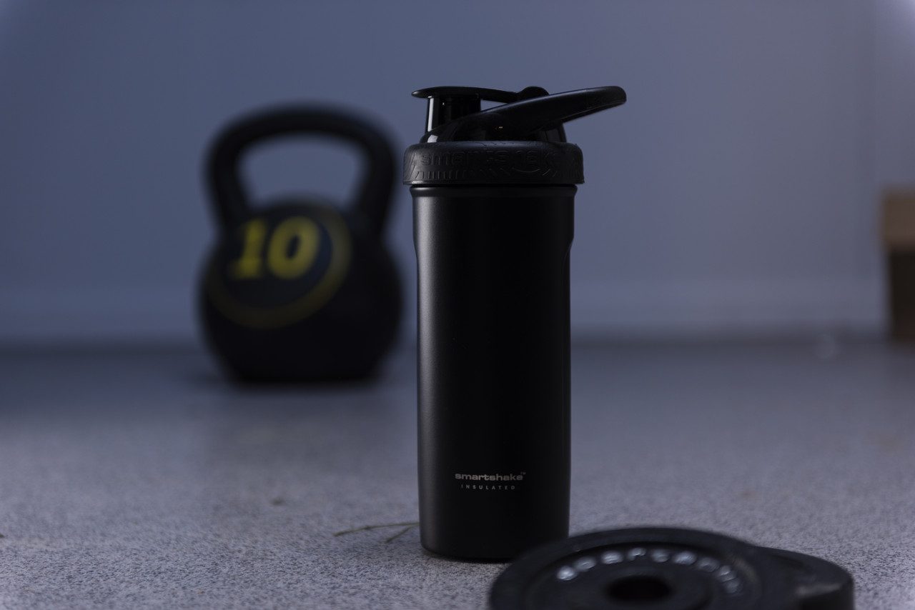Шейкер спортивний SmartShake металевий Insulated Steel 750ml Black