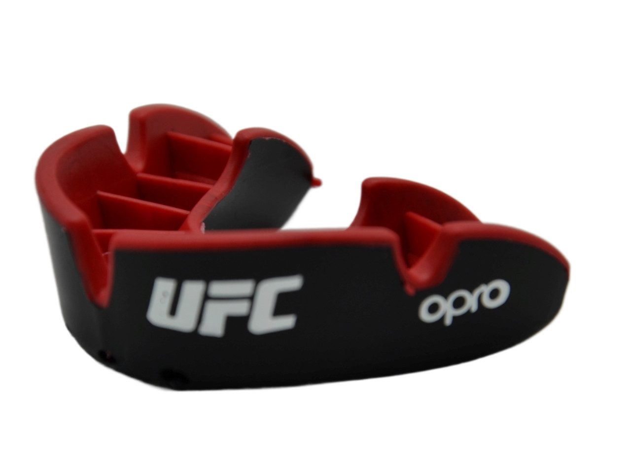 Капа боксерська OPRO Silver UFC Hologram Black/Red (art.002259002)