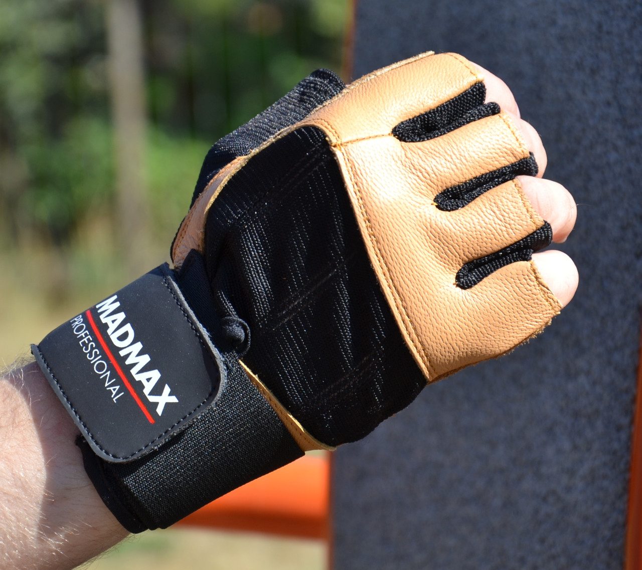 Рукавички для фітнесу MadMax MFG-269 Professional Brown S