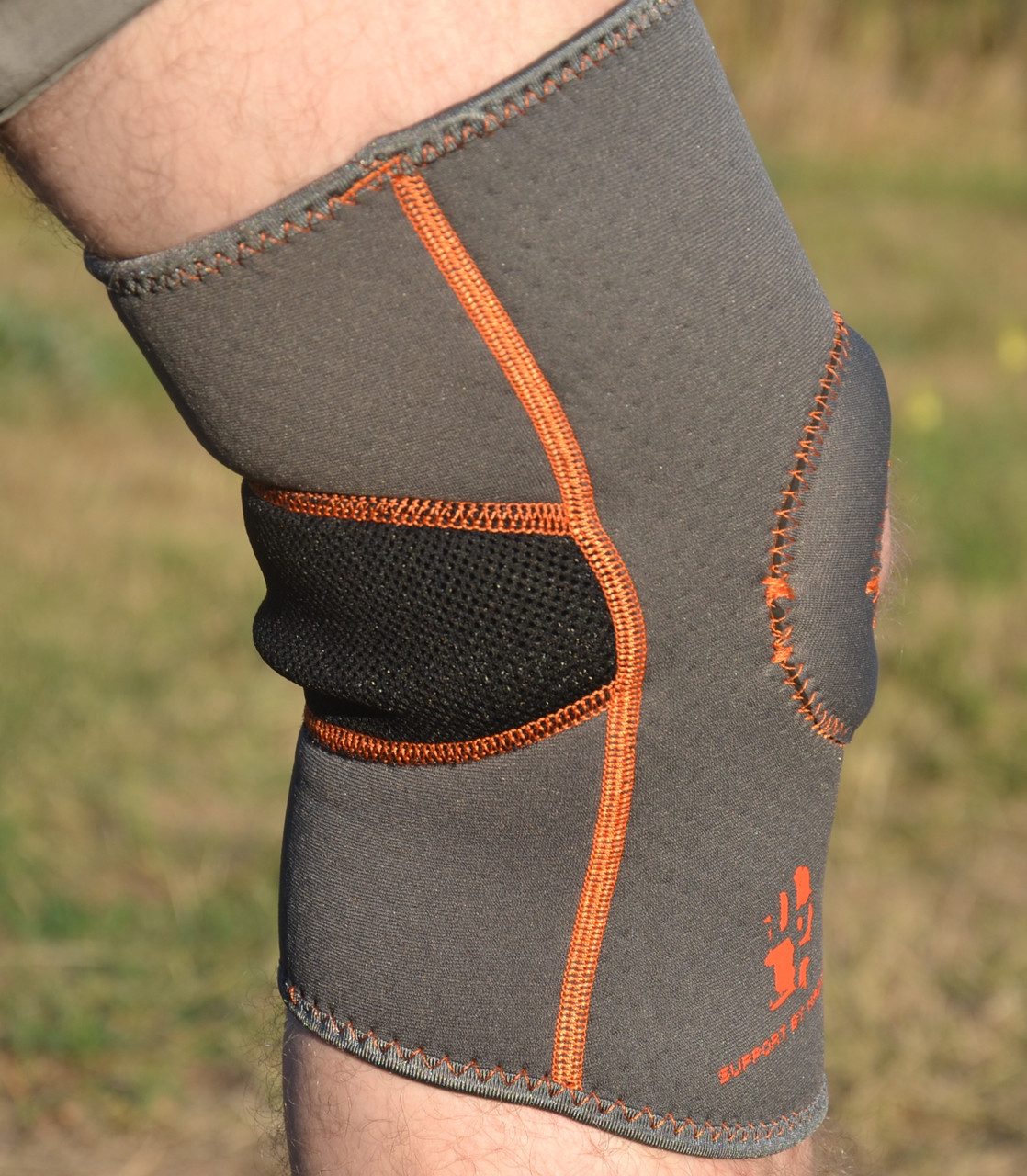 Наколінник MadMax MFA-297 Knee Support with Patella Stabilizer Dark Grey/Orange L