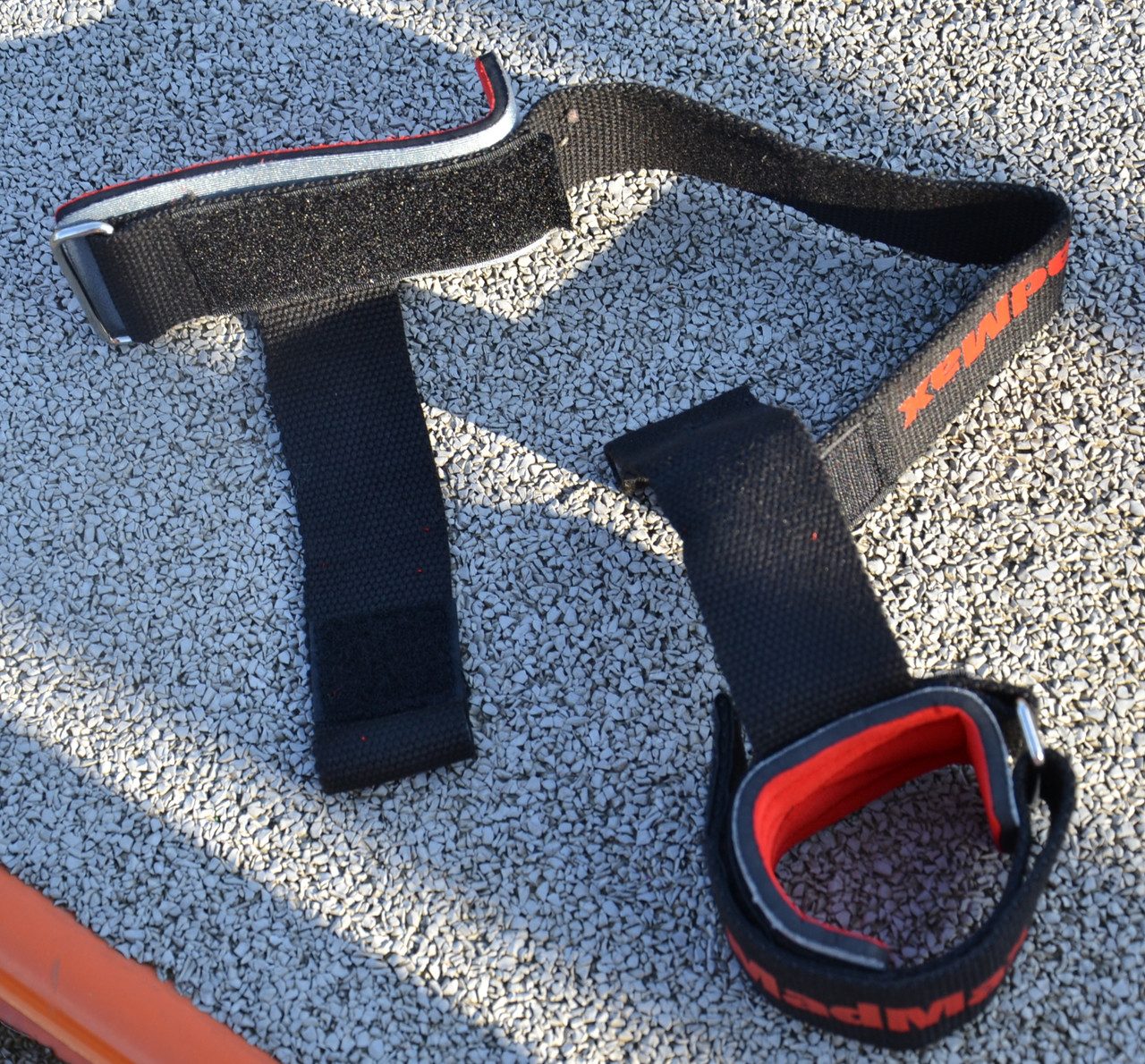 Лямки для тяги MadMax MFA-332 PWR Straps+ Black/Grey/Red