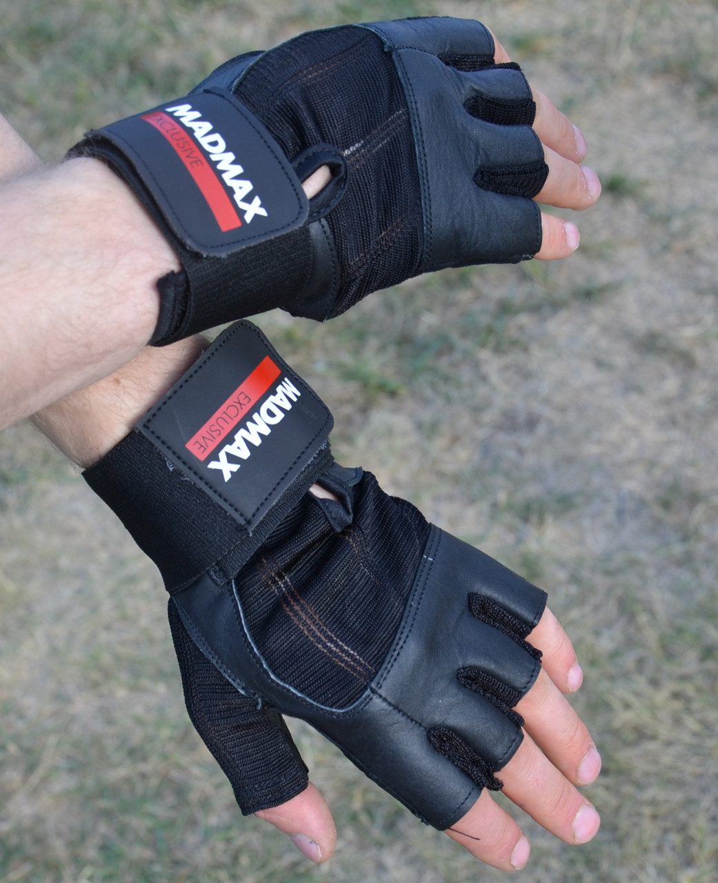 Рукавички для фітнесу MadMax MFG-269 Professional Exclusive Black S