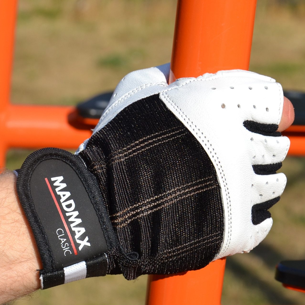 Рукавички для фітнесу MadMax MFG-248 Clasic White XL