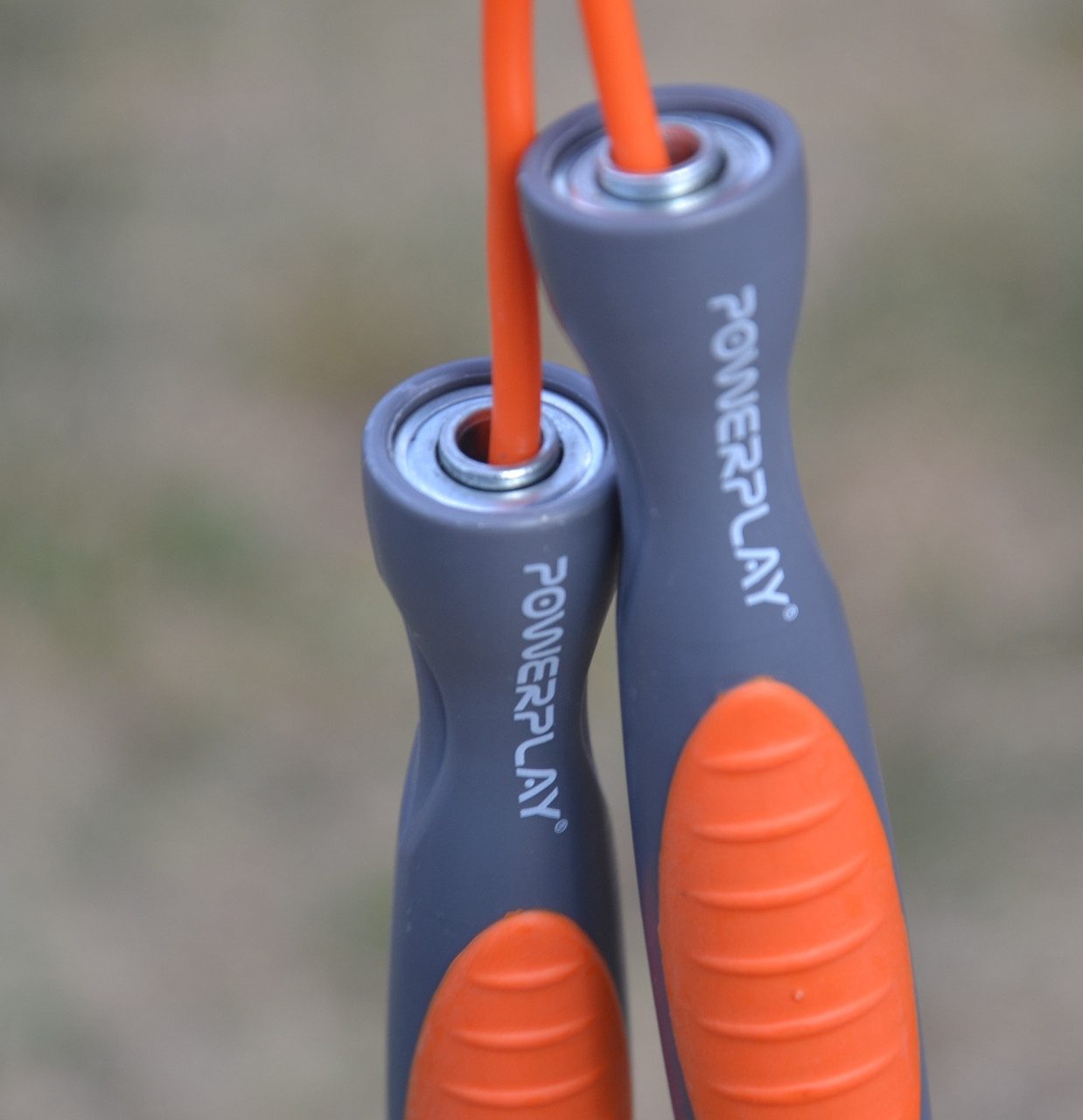 Скакалка PowerPlay 4204 Classic Jump Rope Помаранчева (2,7m.)