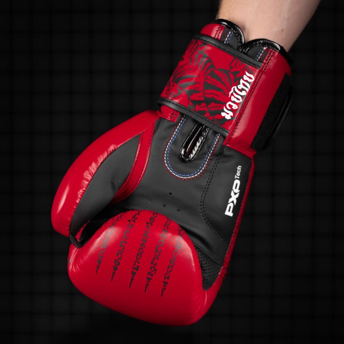 Боксерські рукавиці Phantom Muay Thai Red 14 унцій (капа в подарунок)