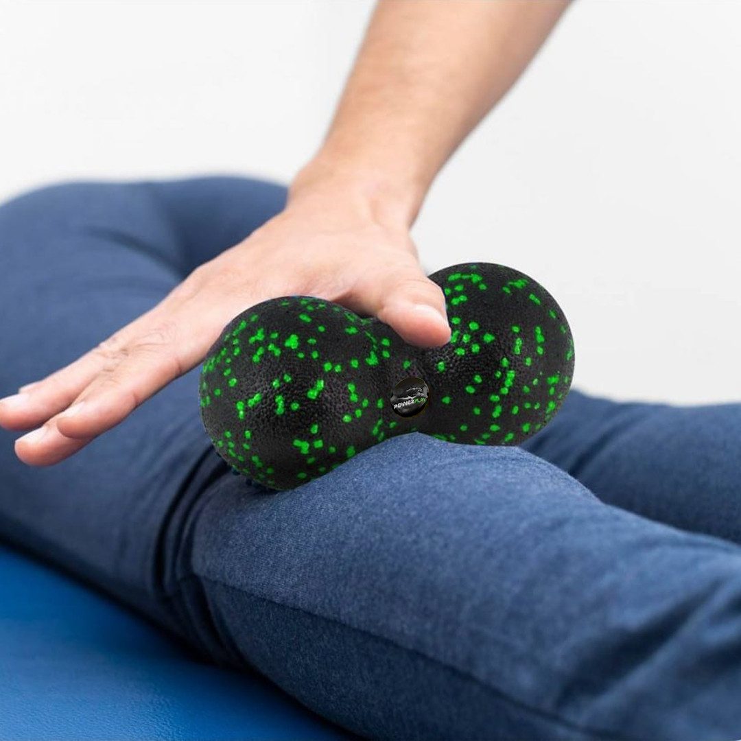 Масажний м’яч подвійний PowerPlay PP-4352 Epp foam peanut ball (d8*16cm.) Чорно/Зелений
