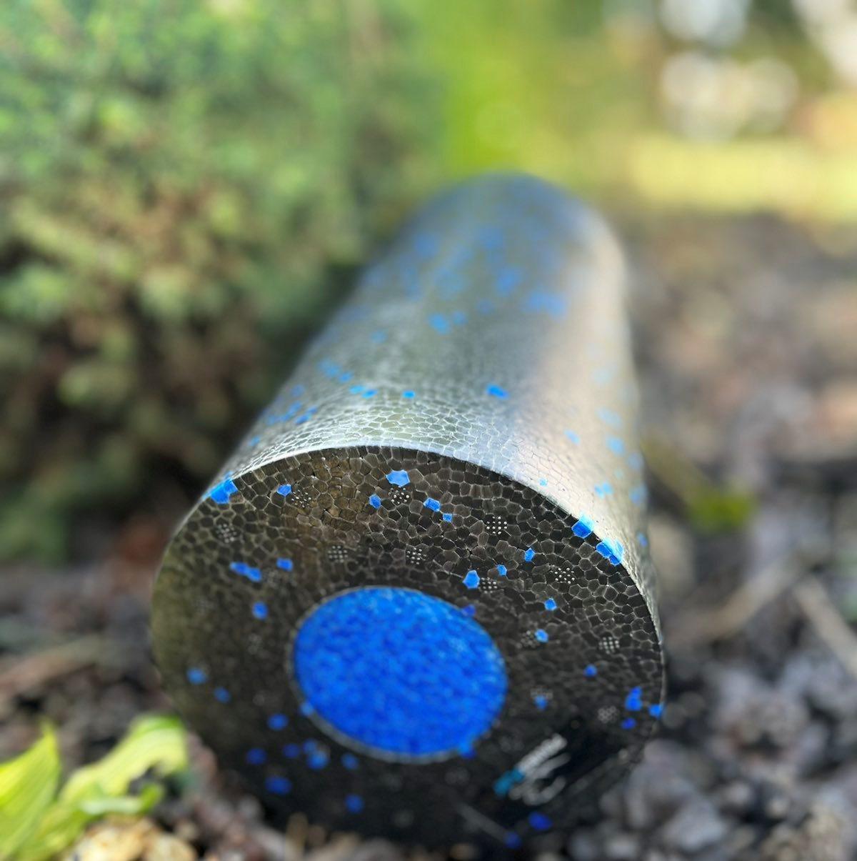 Масажний ролик (роллер) гладкий PowerPlay PP-4348 2 in 1 EPP Foam Roller Чорно/Синій (33×14см.)