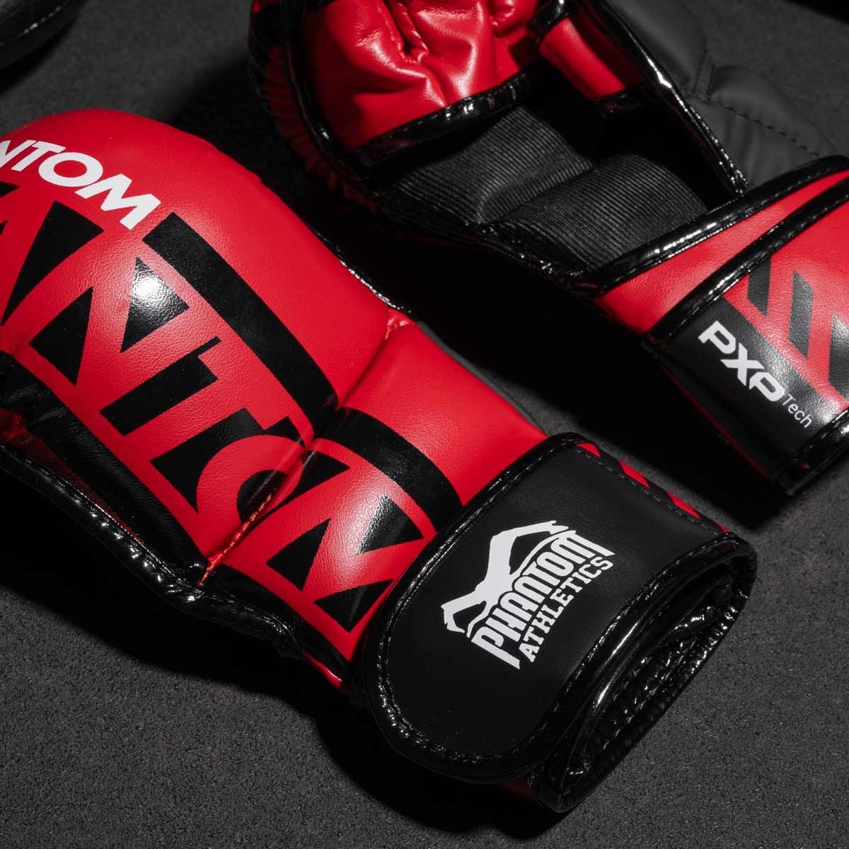 Рукавиці для ММА Phantom APEX Red L/XL