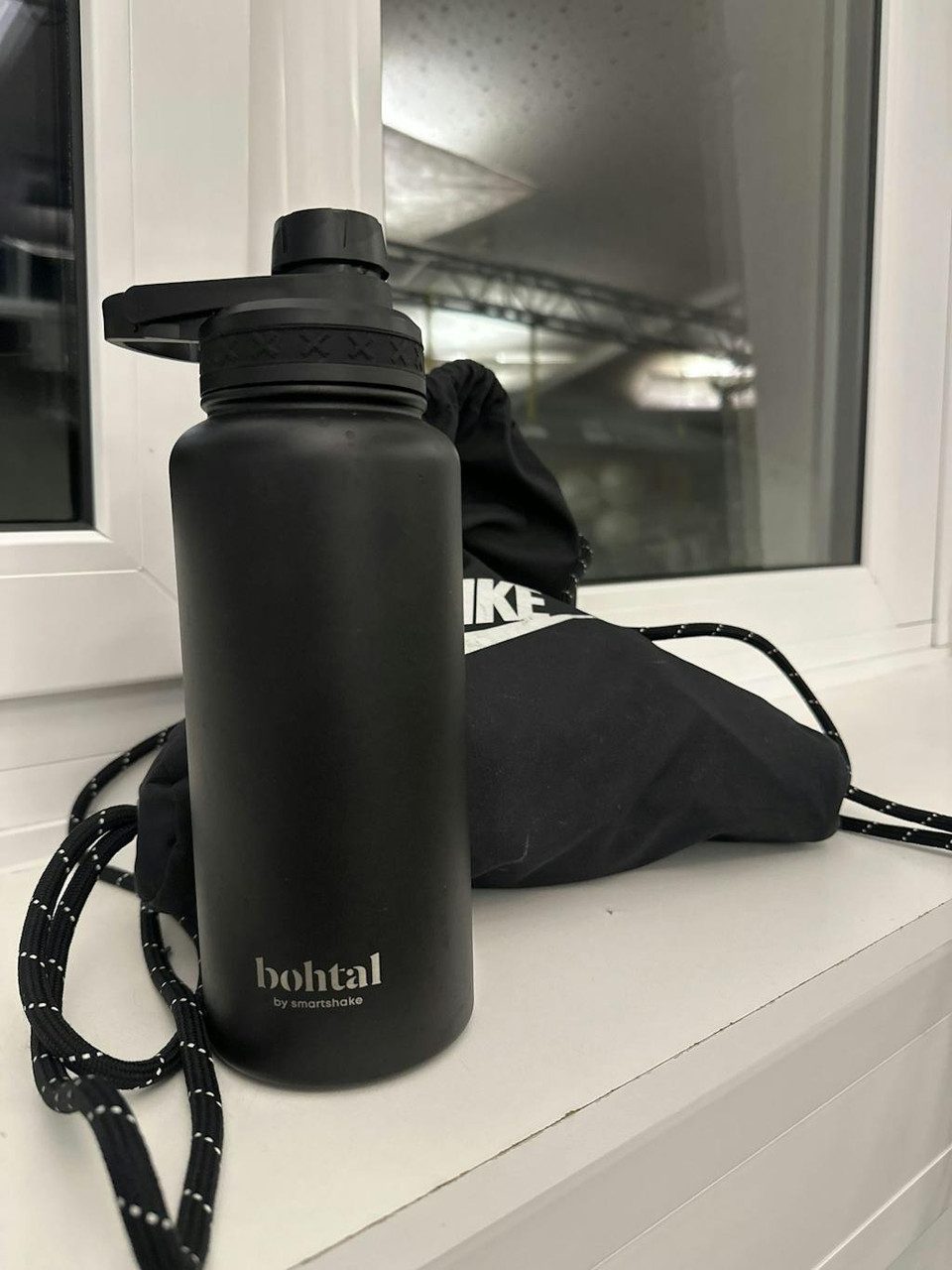 Пляшка для води металева з подвійною вакуумною ізоляцією Bohtal Insulated Sports Bottle 960 ml/32 oz Black