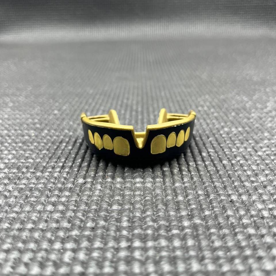 Капа OPRO Gold доросла (вік 11+) Grillz Black/Gold (art.102504012)
