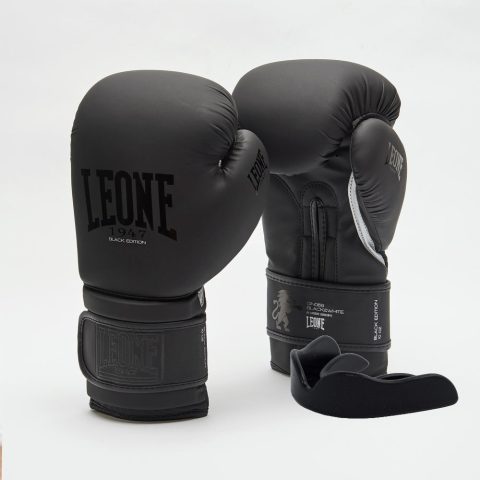 Боксерські рукавиці Leone GN059 Black/White 10 унцій (капу в комплекті)