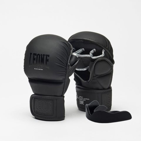 Рукавиці греплінгові для ММА Leone BLACK Edition L (капа в комплекті)