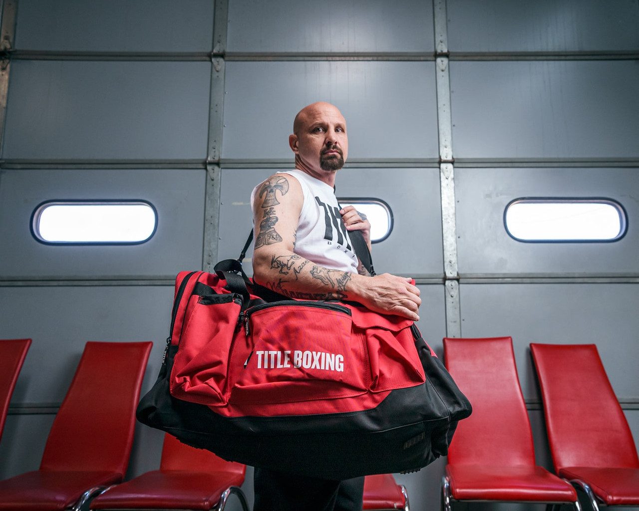 Спортивна сумка TITLE Boxing Deluxe Gear Bag Red (70л.)