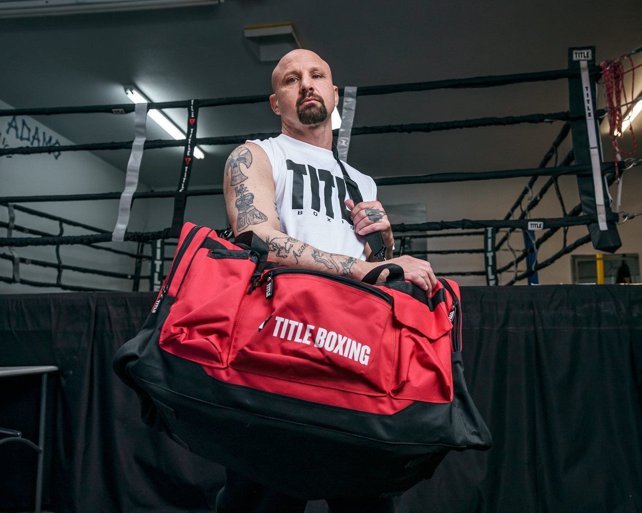 Спортивна сумка TITLE Boxing Deluxe Gear Bag Red (70л.)