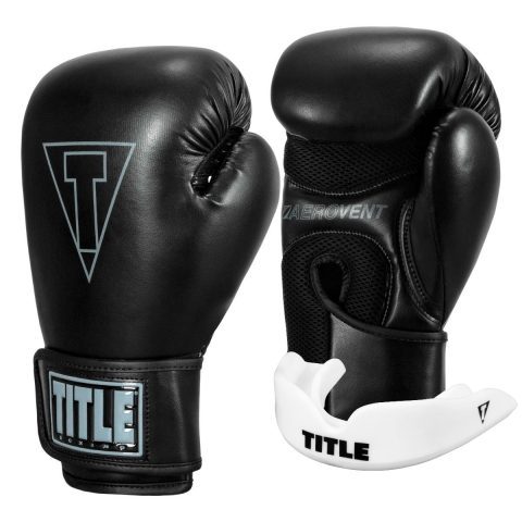 Боксерські рукавиці TITLE Boxing Vegan Gloves Black 16 oz (капа в комплекті)