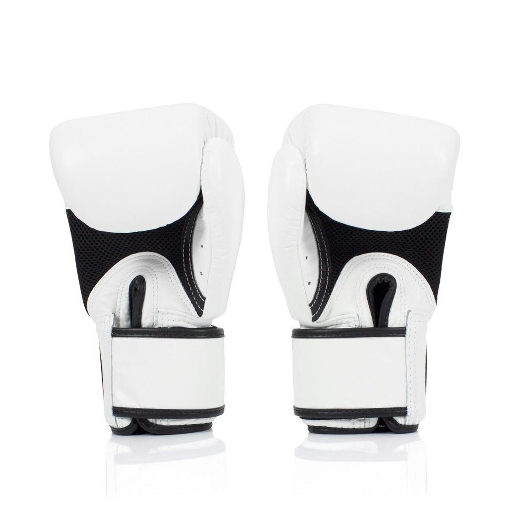 Боксерські рукавиці Fairtex BGV1 White 10 унцій (бинти в комплекті)